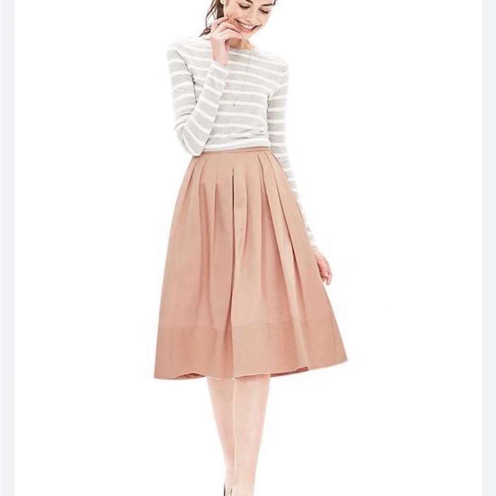 NWT Banana Republic Taffeta Pleated Midi Skirt in Blush Pink